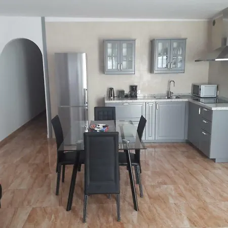 Semesterbostad Casa Olivina 2 *